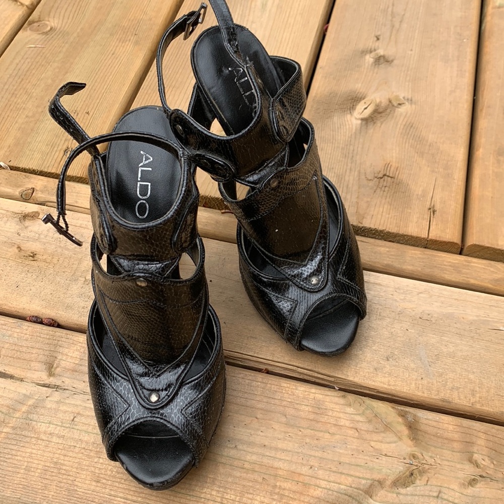 Aldo leather heels. Size 37